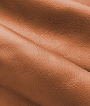 Cargar imagen en el visor de la galería, Oak Tan Natural Pebble – American Breed Skin Leather
