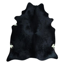 Cargar imagen en el visor de la galería, Solid Black Cow Hair Rug
